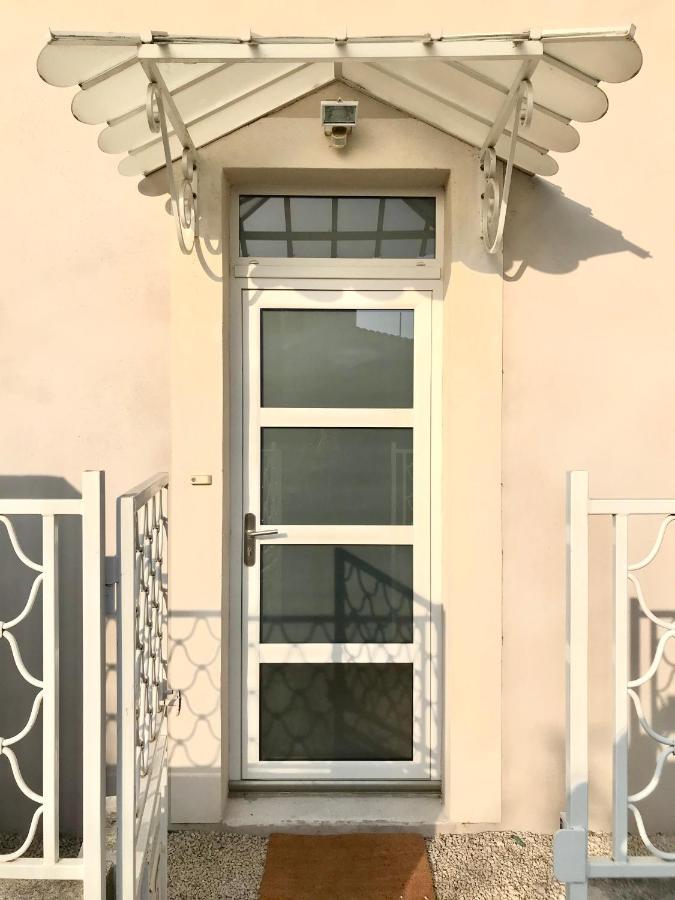 Charmante Maison Avec Piscine Quartier St James Montélimar Buitenkant foto